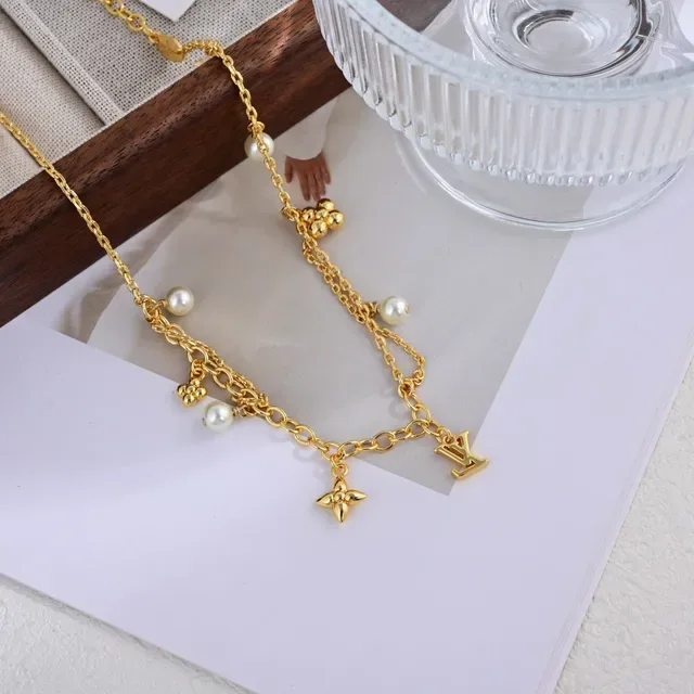 Louis Vuitton Gold White Chain Pearl Accents Bracelet 4