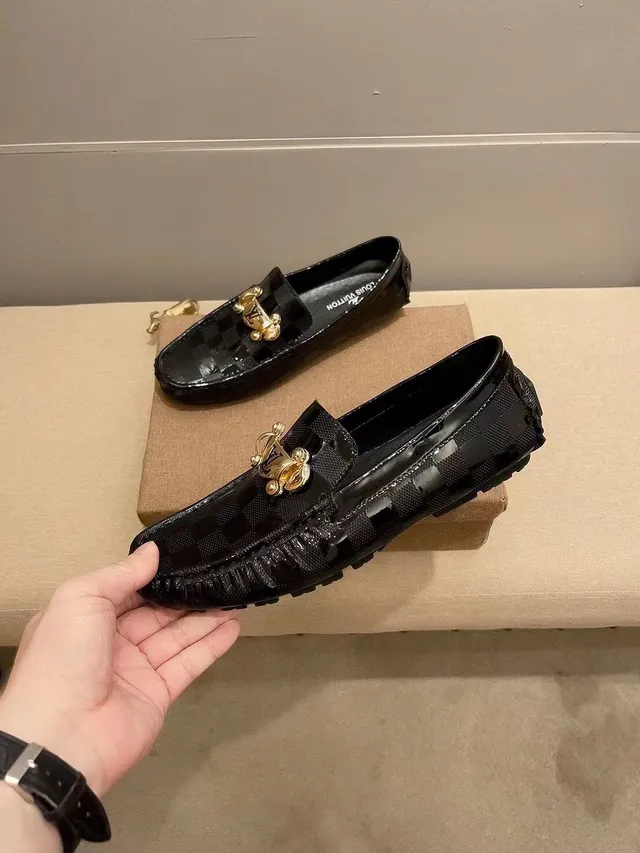 Louis Vuitton Horsebit 1955 Mocassins de couro patent preto xadrez 2