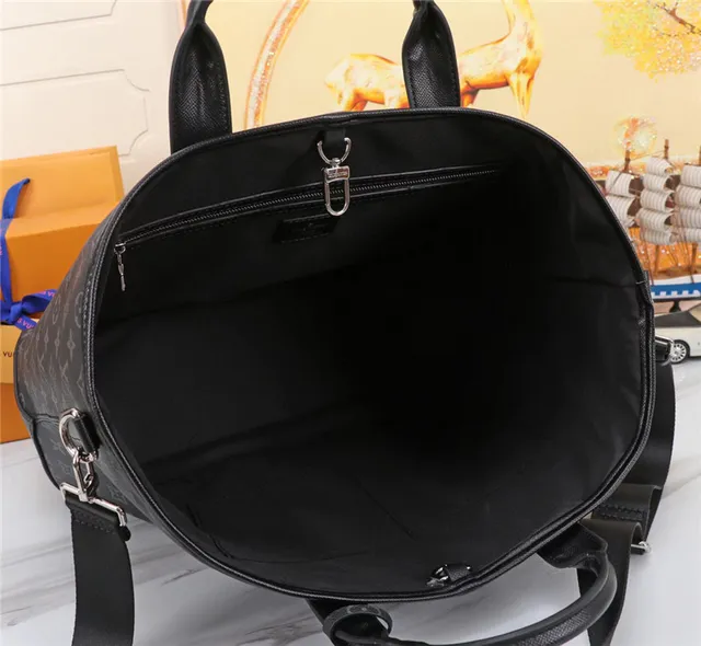 Louis Vuitton Keepall Bandoulière Tonal Monogram Sac Cabas Noir 2