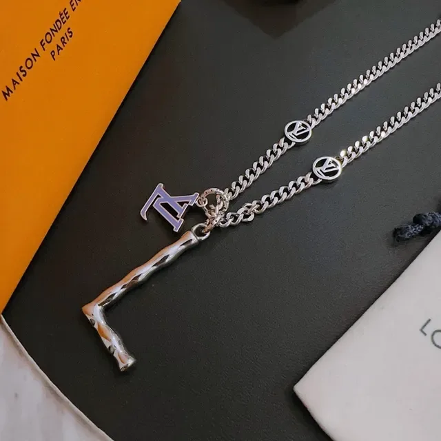 Louis Vuitton L Pendant Monogram Chain Necklace 3
