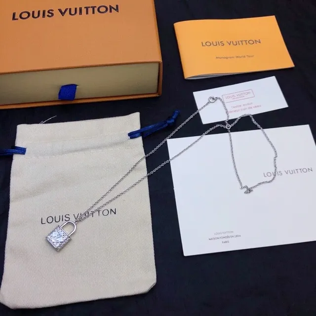 Louis Vuitton Lock It Crystal-Embellished Lock Pendant Necklace 3