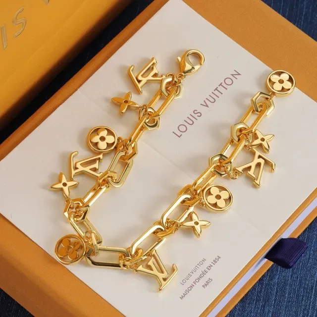 Louis Vuitton LV Chain Monogram Flower Charm Bracelet 5