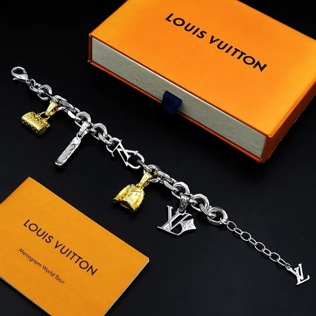 Louis Vuitton LV Charms Bracelet Silver Gold Chunky Curb-Link Chain Multi-Charm Pendant Design Bracelet 3