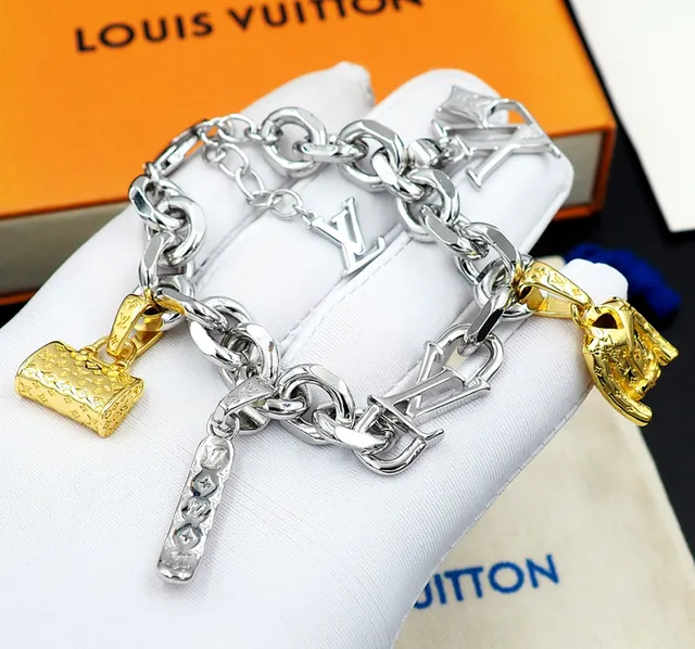 Louis Vuitton LV Charms Bracelet Silver Gold Chunky Curb-Link Chain Multi-Charm Pendant Design Bracelet 11