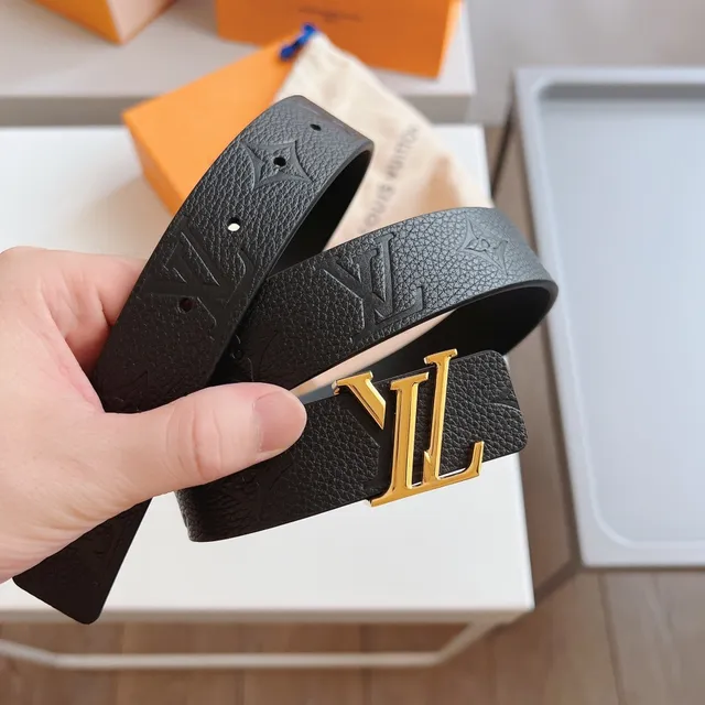 Louis Vuitton LV Initiales Black Pebbled Leather Belt 2
