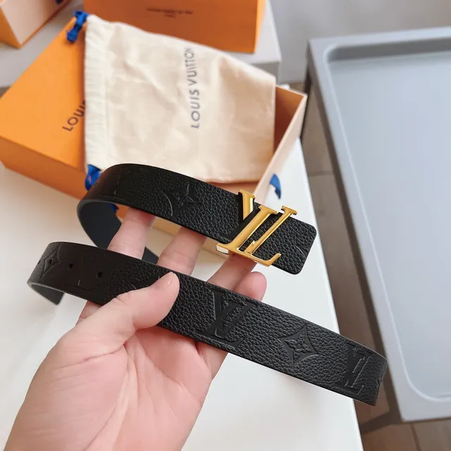 Louis Vuitton LV Initiales Black Pebbled Leather Belt 5