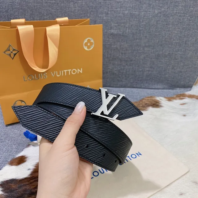 Louis Vuitton LV Initiales Black Textured Leather Belt 3