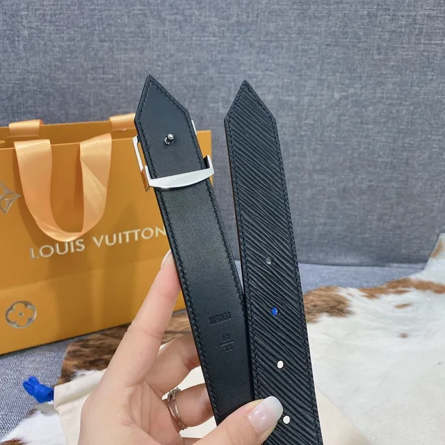 Louis Vuitton LV Initiales Black Textured Leather Belt 5