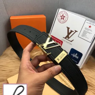 Louis Vuitton LV Initiales Black Textured Leather Belt
