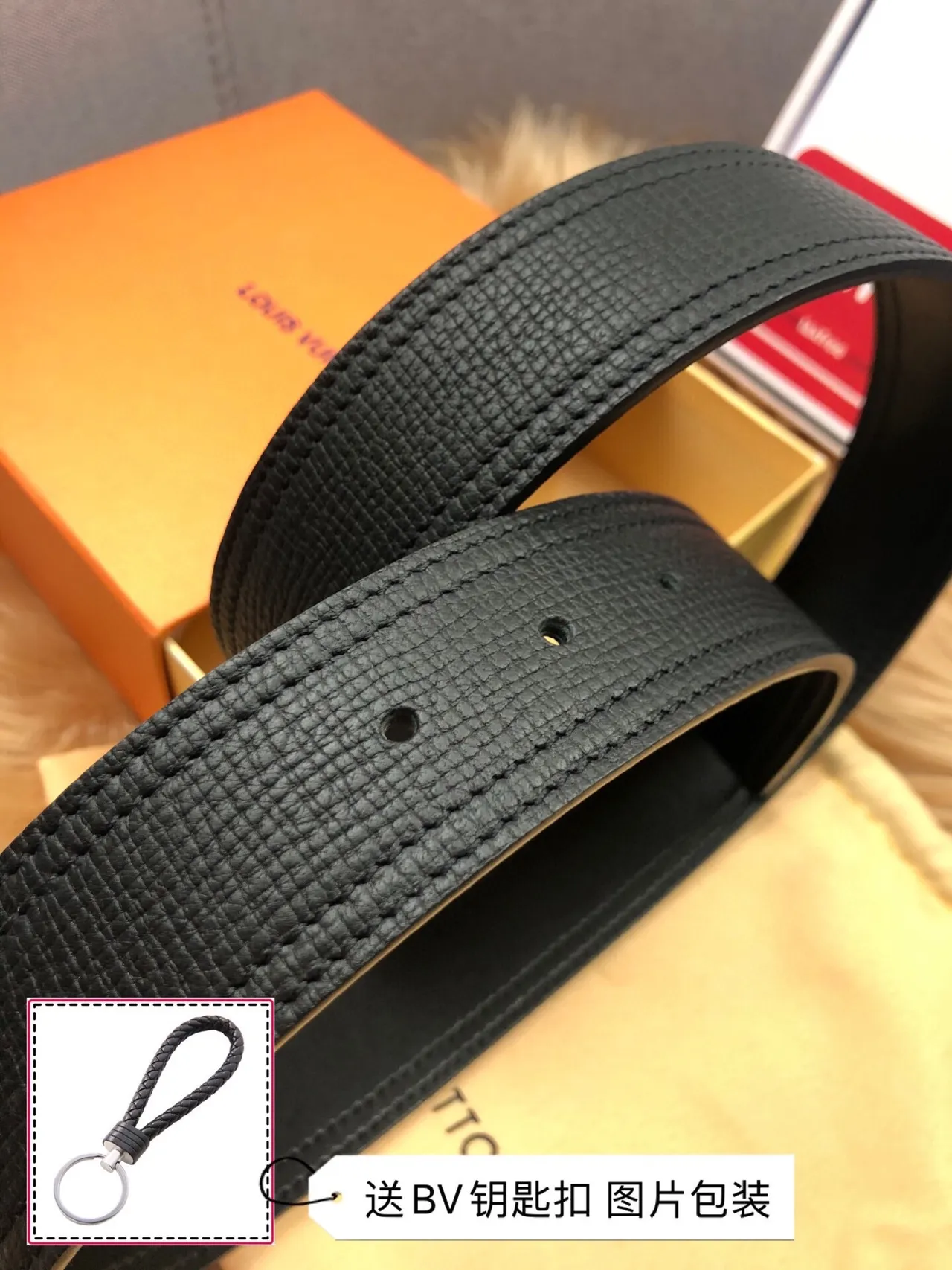 Louis Vuitton LV Initiales Black Textured Leather Belt 2