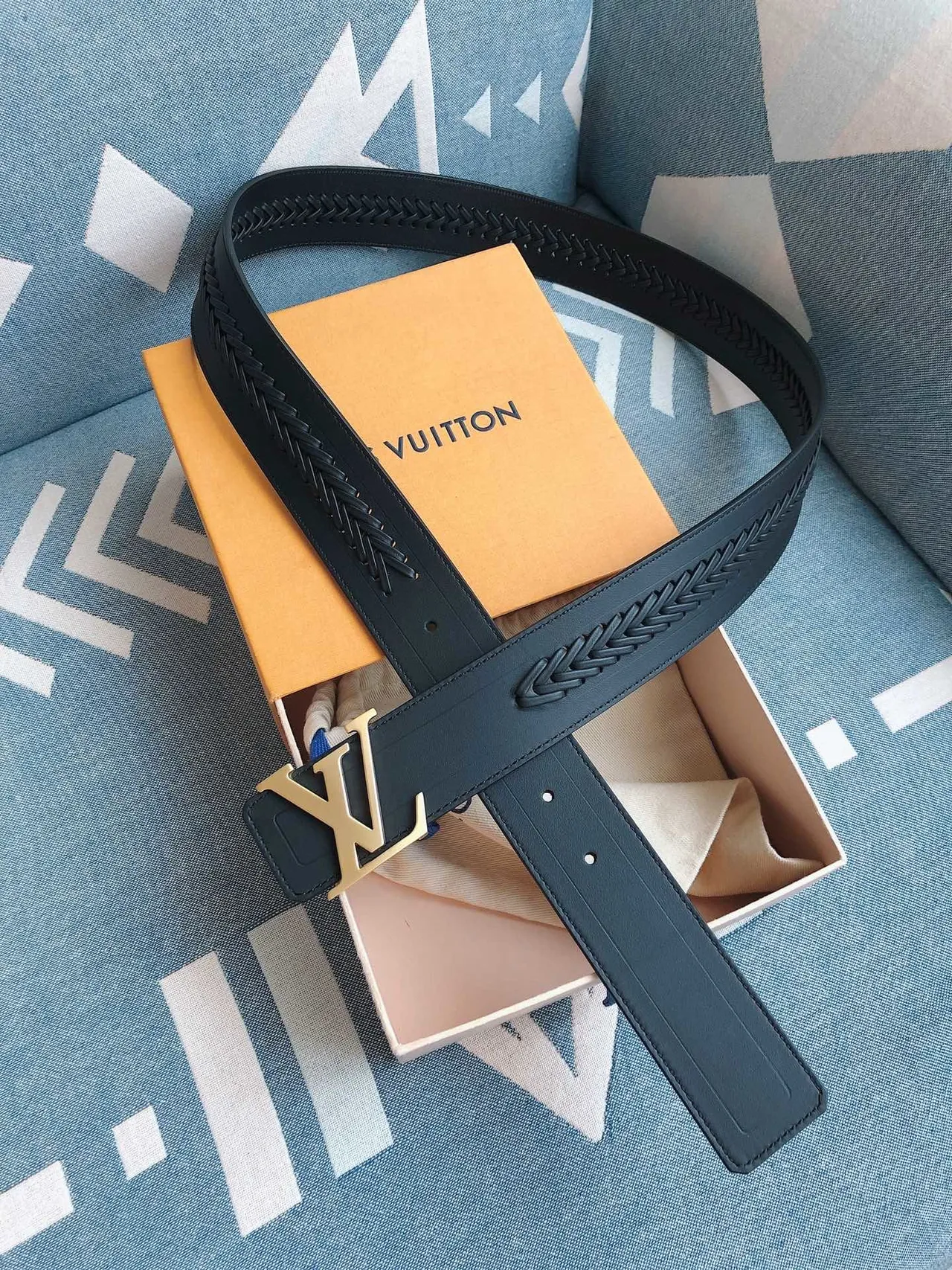 Louis Vuitton LV Initiales Braided Black Leather Belt 2