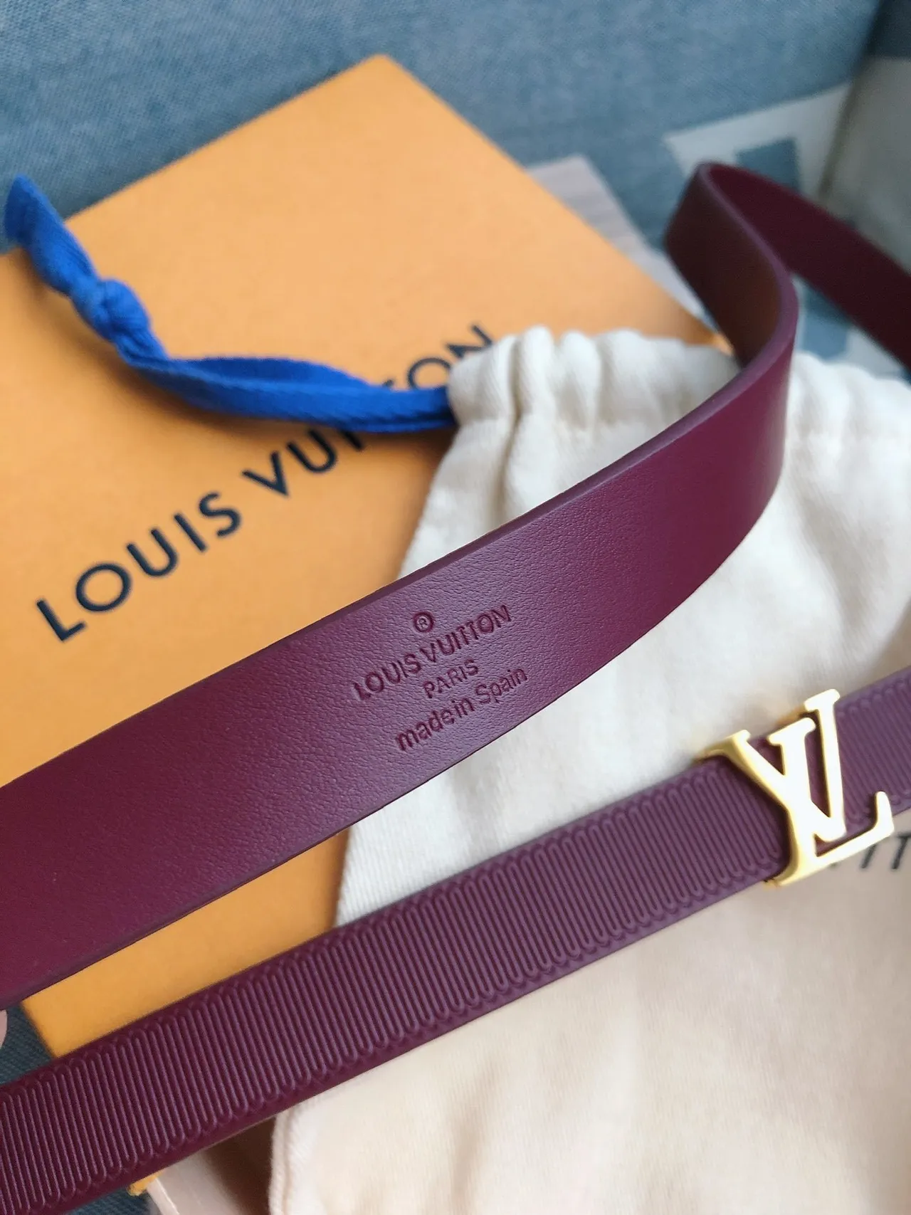 Louis Vuitton LV Initiales Burgundy Ribbed Leather Belt 8