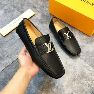 Louis Vuitton LV Loafer 黑色粒面皮革乐福鞋