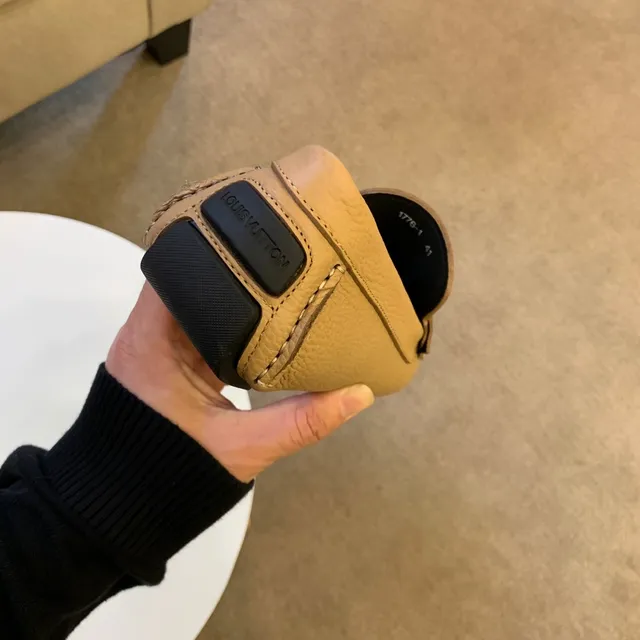 Louis Vuitton LV Loafer Bege Tan Couro Pebbled Mocasins 3