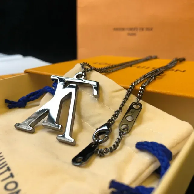 Louis Vuitton LV Monogram Silver-Tone Pendant Necklace 24