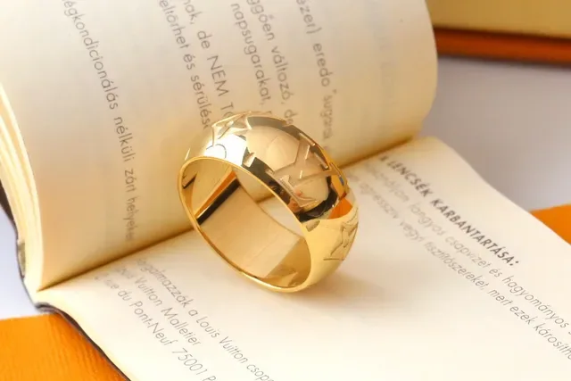 Louis Vuitton LV Star Gold Silver Wide Band Engraved Monogram Ring 3