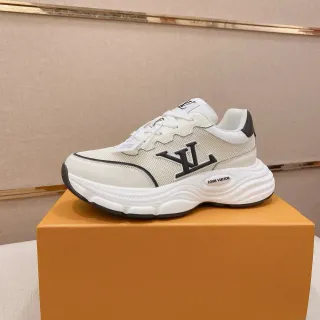 لويس فتون LV Trainer حذاء رياضي كثيف بيج أسود وسط النعل شبكة وجلد علوي