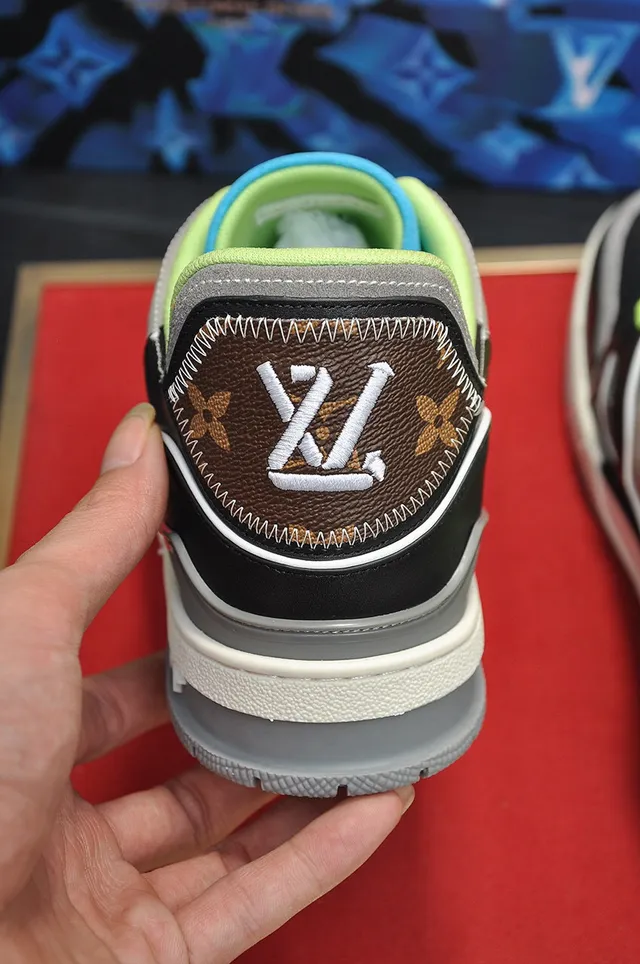 Louis Vuitton LV Trainer Black Green Layered Leather-Synthetic Upper Sculpted Multi-Tone Midsole Lifestyle Sneakers 2