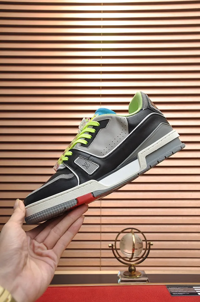 Louis Vuitton LV Trainer Black Green Layered Leather-Synthetic Upper Sculpted Multi-Tone Midsole Lifestyle Sneakers 5
