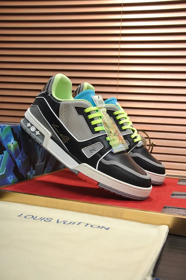 Louis Vuitton LV Trainer Black Green Layered Leather-Synthetic Upper Sculpted Multi-Tone Midsole Lifestyle Sneakers 7