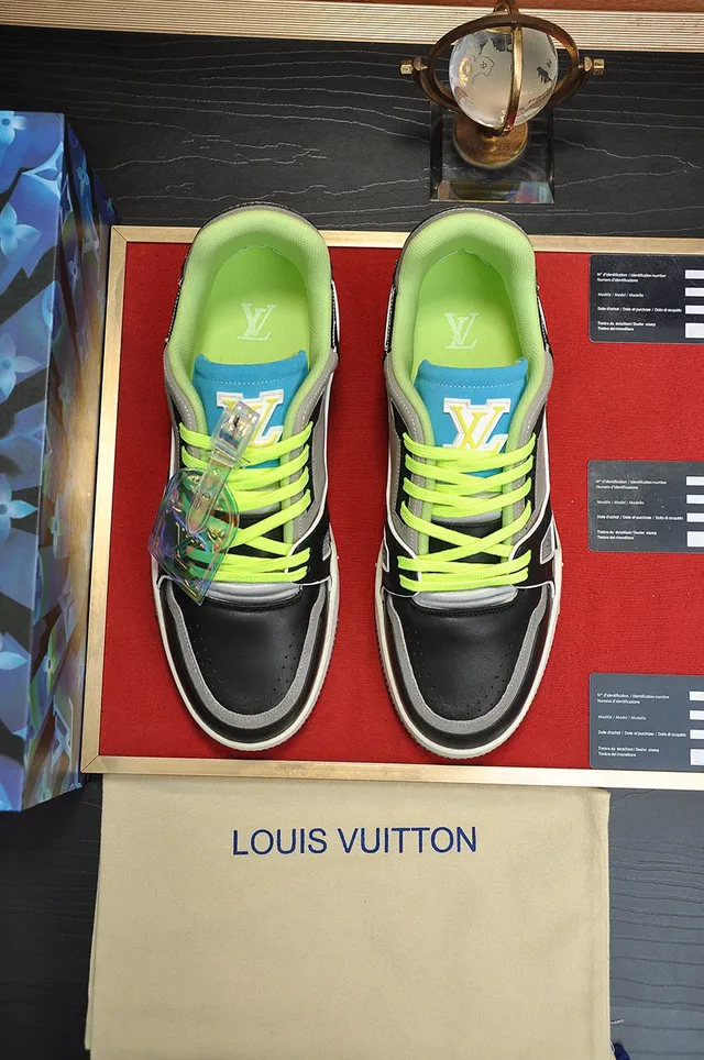 Louis Vuitton LV Trainer Black Green Layered Leather-Synthetic Upper Sculpted Multi-Tone Midsole Lifestyle Sneakers 8
