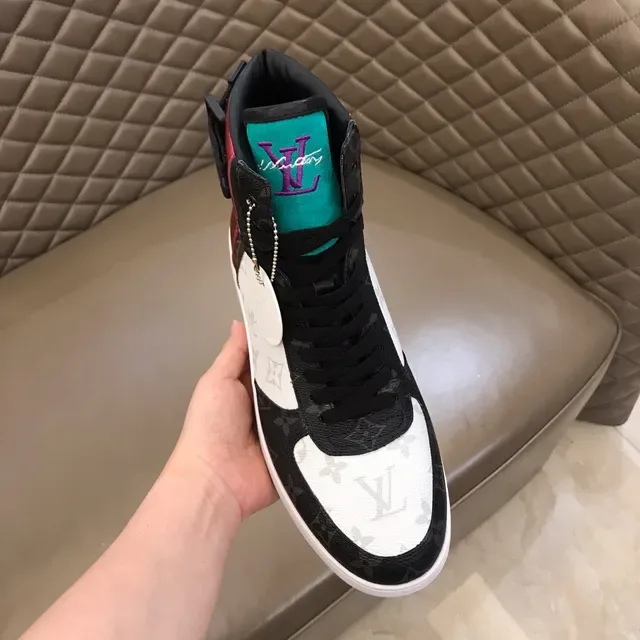Louis Vuitton LV Trainer أحذية رياضية لايف ستايل أسود وردي عالي الارتفاع مونوغرام كانفاس 4
