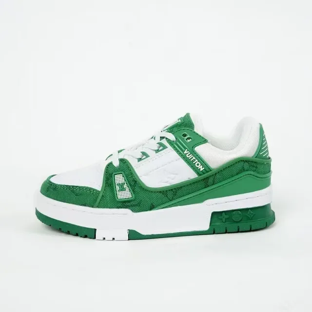 Louis Vuitton LV Trainer Black White Monogram-Print Upper Layered Synthetic Overlays Lifestyle Sneakers 4