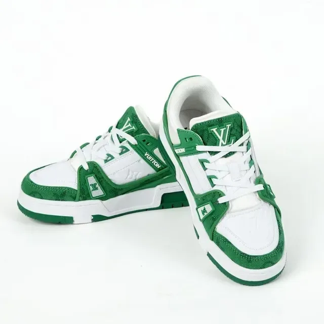 Louis Vuitton LV Trainer Black White Monogram-Print Upper Layered Synthetic Overlays Lifestyle Sneakers 7