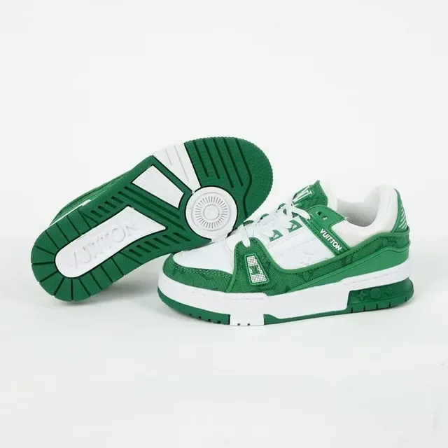 Louis Vuitton LV Trainer Black White Monogram-Print Upper Layered Synthetic Overlays Lifestyle Sneakers 8