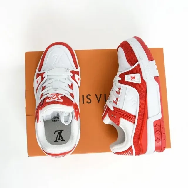 Louis Vuitton LV Trainer Black White Monogram-Print Upper Layered Synthetic Overlays Lifestyle Sneakers 19
