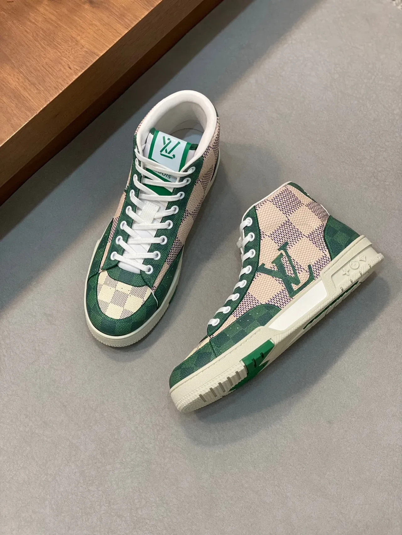 Louis Vuitton LV Trainer Green Beige Damier Checkerboard Toe Monogram Canvas Upper Lifestyle Sneakers 6