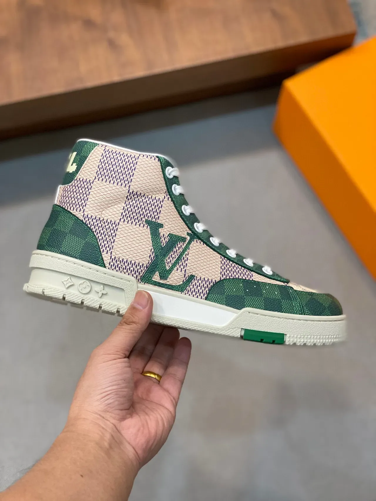 Louis Vuitton LV Trainer Green Beige Damier Checkerboard Toe Monogram Canvas Upper Lifestyle Sneakers 8