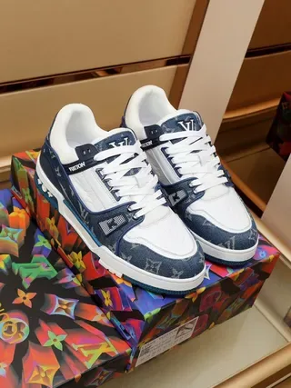 Louis Vuitton LV Trainer Navy White Denim-Textured Monogram Panels Leather Overlays Lifestyle Sneakers 4