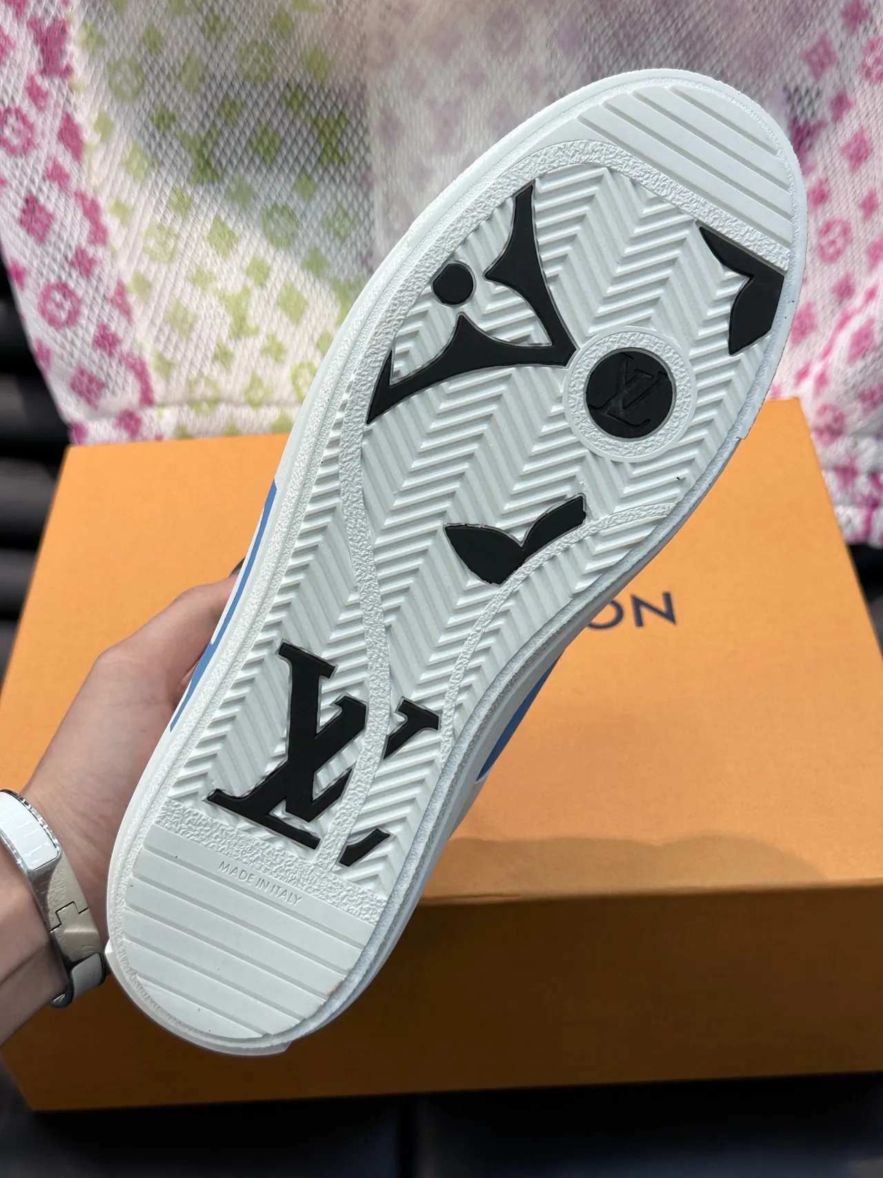 Louis Vuitton LV Trainer White Blue Low-Top Leather Upper Lifestyle Sneakers 9