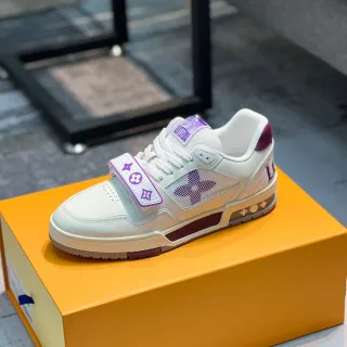 Louis Vuitton LV Trainer blanco morado low-top con correas acentuadas sneakers de estilo de vida