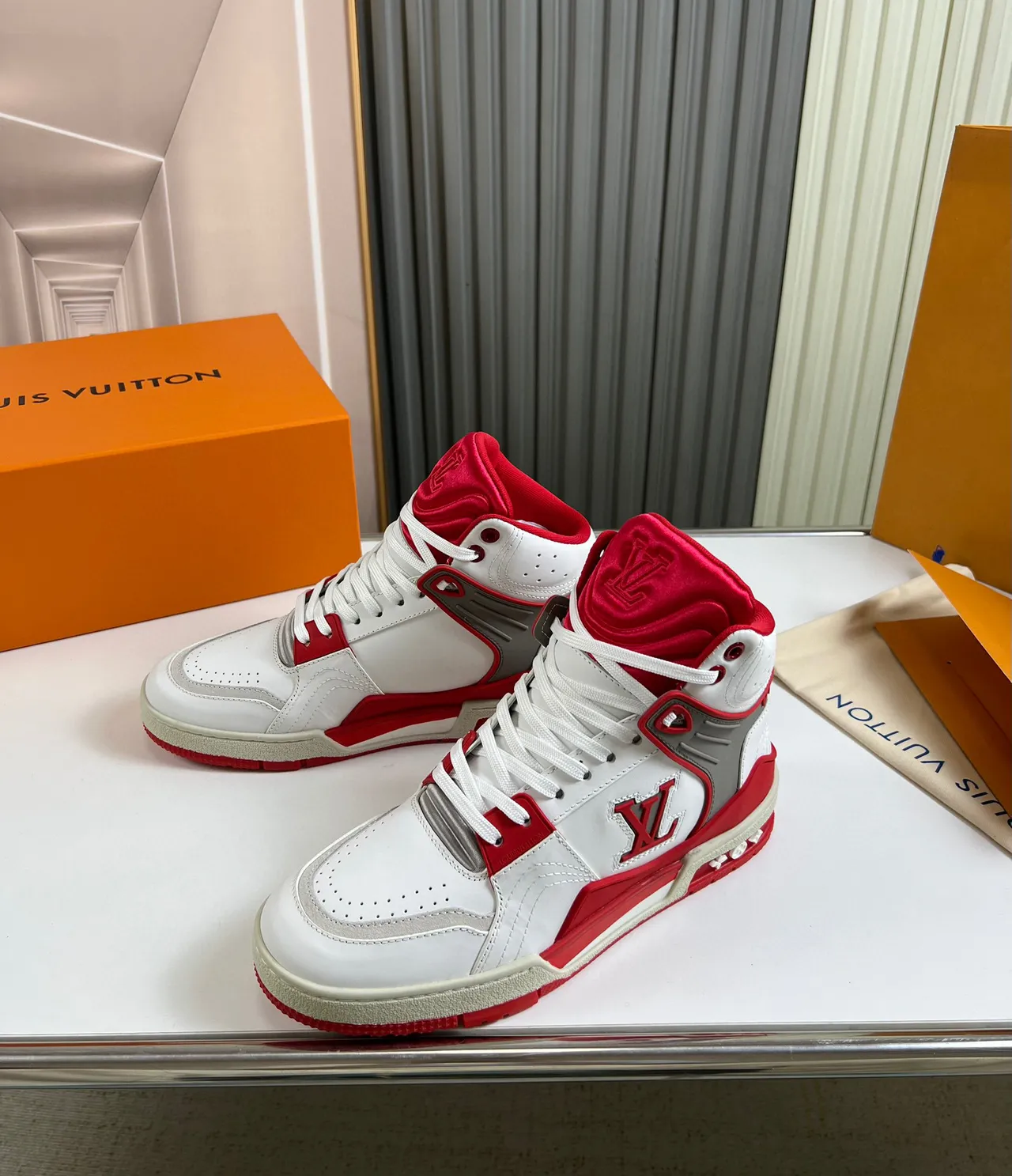 Louis Vuitton LV Trainer White Red High-Top Structured Leather Upper Lifestyle Sneakers 8