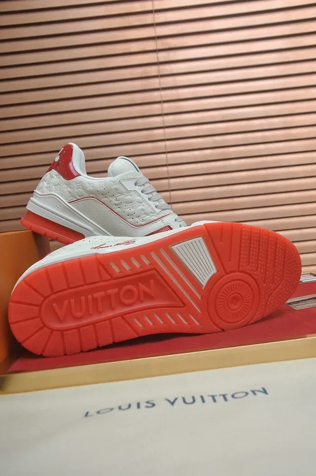 লুইস ভিটন LV Trainer সাদা লাল Monogram Quilted Leather Script-Logo Side Panel Lifestyle Sneakers 3
