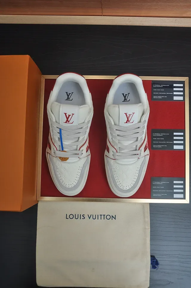 লুইস ভিটন LV Trainer সাদা লাল Monogram Quilted Leather Script-Logo Side Panel Lifestyle Sneakers 5