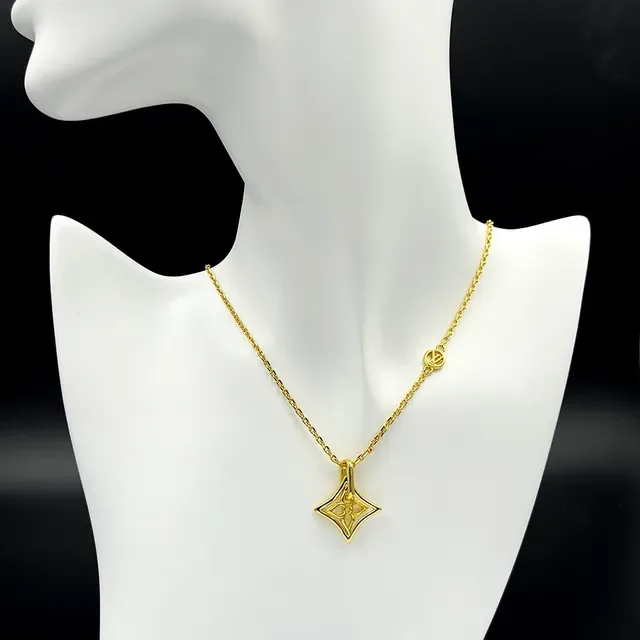 لويس فيتون LV Twiggys قلادة سلسلة ذهبية 4