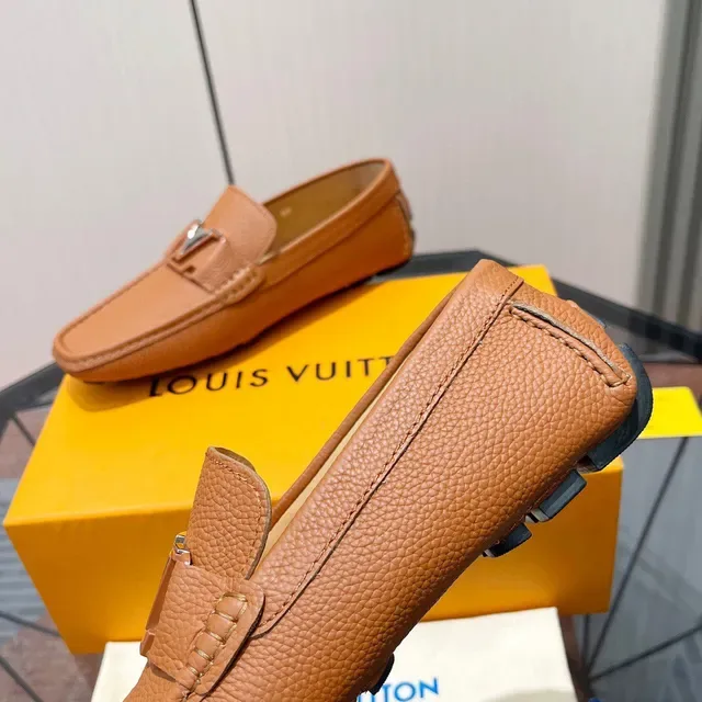 Louis Vuitton LV Twist Loafer Tan Pebbled Leather Loafers 4
