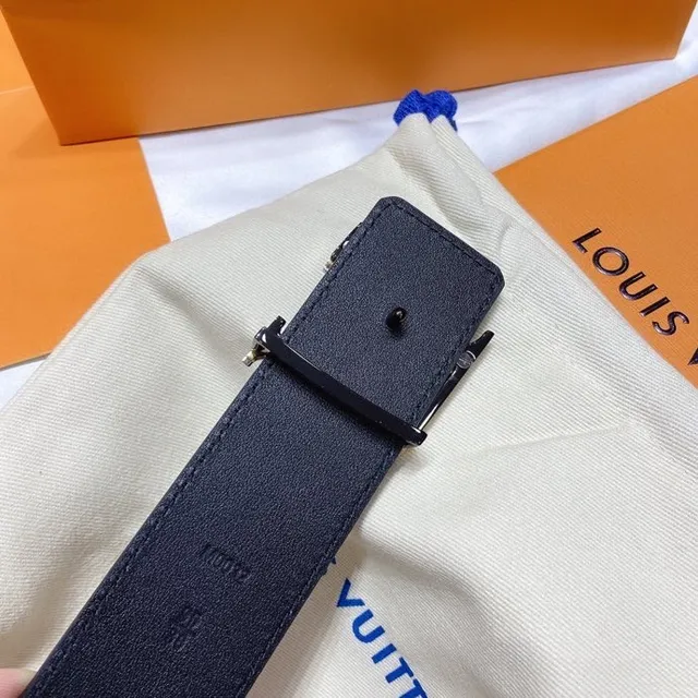 Louis Vuitton Monogram أسود فضي مطبوع معدني LV مشبك حزام جلد 4