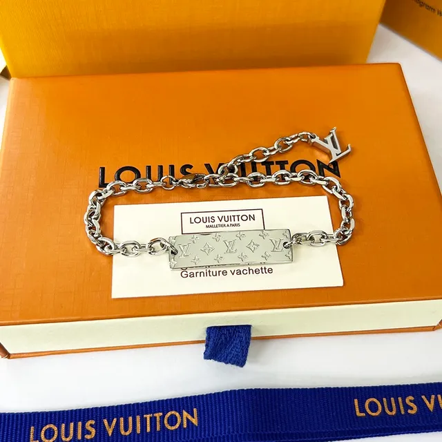 Louis Vuitton Monogram Bold Silver-Tone Chain Bracelet 5