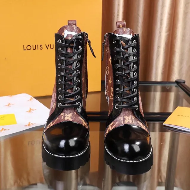 Louis Vuitton مونوغرام كانفاس و جلد البان مربوط بالأربطة حذاء الكاحل 2