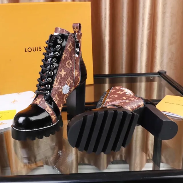Louis Vuitton مونوغرام كانفاس و جلد البان مربوط بالأربطة حذاء الكاحل 4