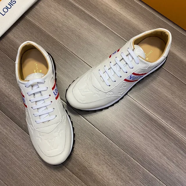 Louis Vuitton Monogram-Embossed Sneakers Lifestyle Blancs 8