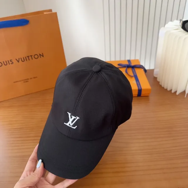 Louis Vuitton Monogram Embroidered Black Baseball Cap 7
