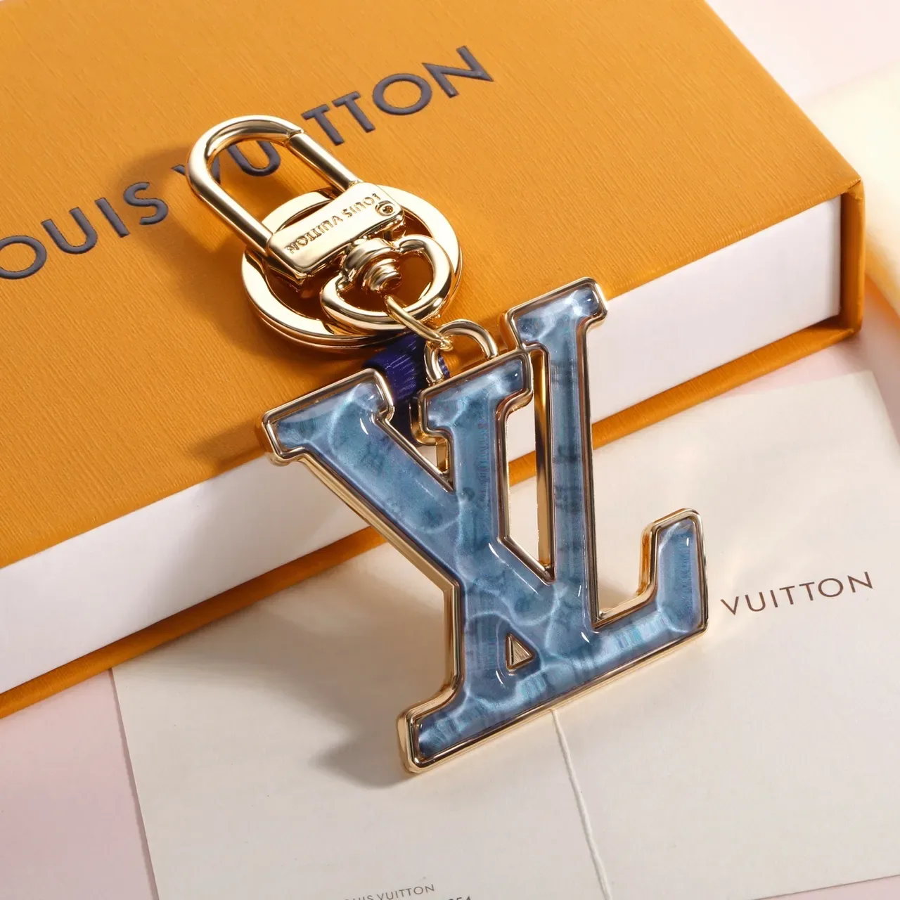 Louis Vuitton Monogram Enamel Blue Gold Metal Crossbody Bag 9