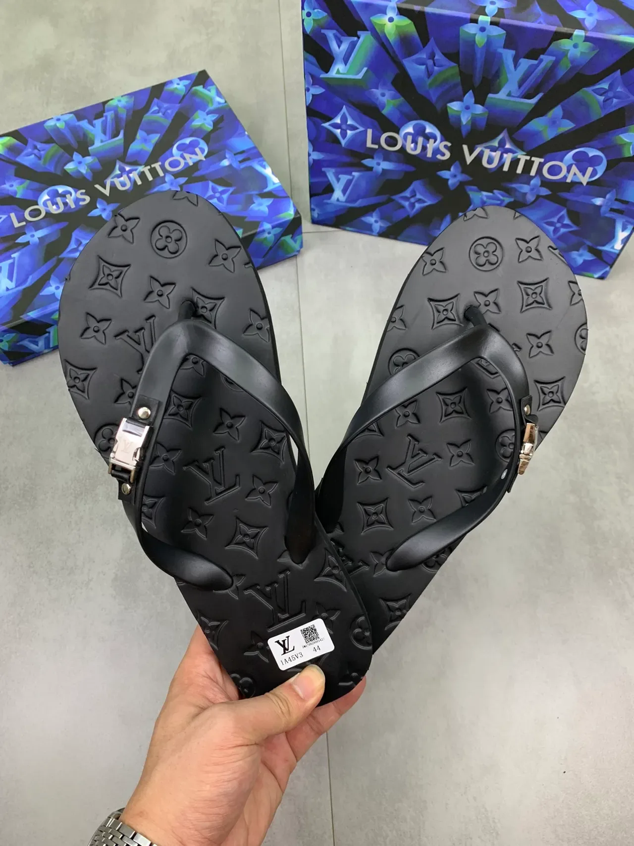 Louis Vuitton Monogram Flip-Flop Multicolor Rubber Metal Buckle Strap Slippers 12