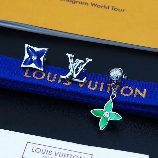 Louis Vuitton Monogram Flower Enamel and Crystal Earrings 2