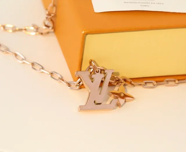Louis Vuitton Monogram Flower Gold Silver Pendant Motif Necklace 2